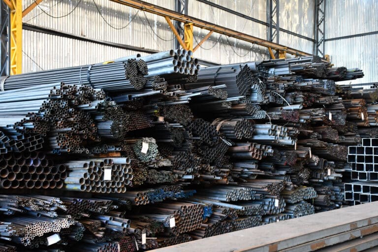 A revolução dos materiais: tendências em ligas metálicas e suas aplicações na indústria