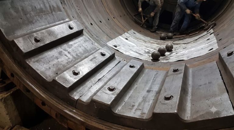 Revestimento para Moinho: Estratégias para Proteger Seu Equipamento contra o Desgaste Abrasivo